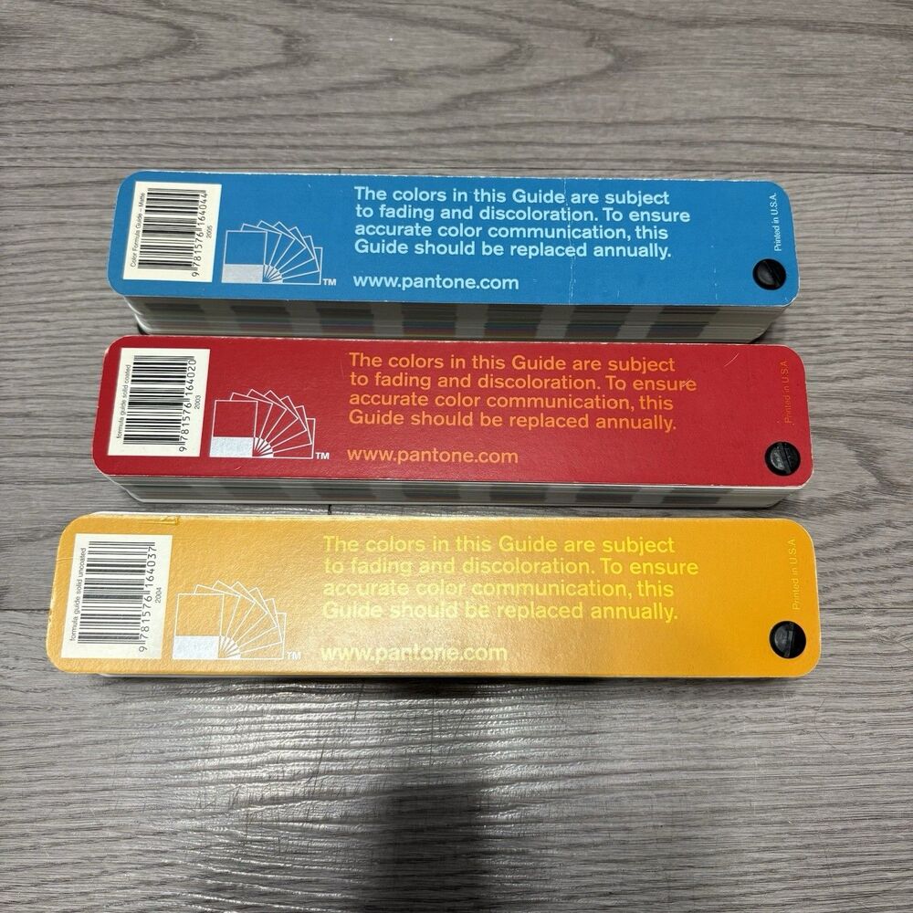 PANTONE Color Formula Guide Solid Coated, Uncoated & Matte 2001 First Edition - Picture 2 of 4